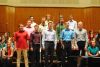Der Männerchor singt "Swing Low"